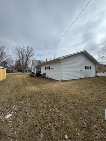 222 Washington Avenue Hatton ND 58240