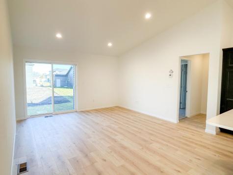 6732 Meadow View Drive S Fargo ND 58104