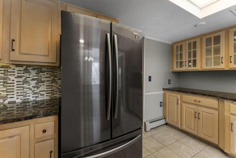 6085 Lincoln Drive Edina MN 55436