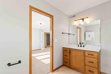 3102 26th Avenue S Fargo ND 58103