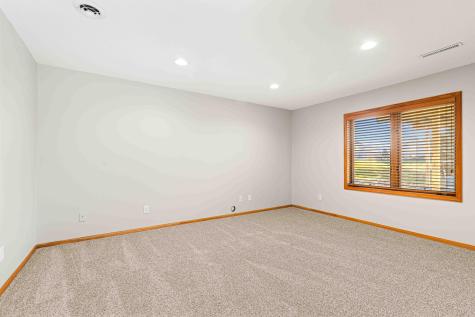 3102 26th Avenue S Fargo ND 58103