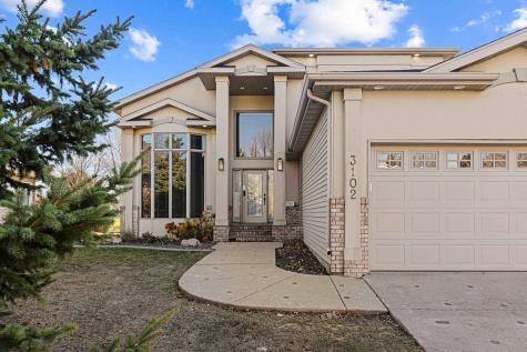 3102 26th Avenue S Fargo ND 58103