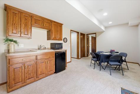 7429 Upper 136th Street W Apple Valley MN 55124
