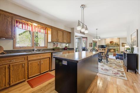 7429 Upper 136th Street W Apple Valley MN 55124