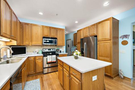 9651 Belmont Lane Eden Prairie MN 55347