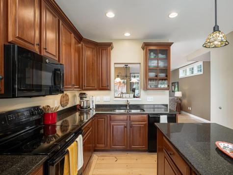 1385 Eustis Street Saint Paul MN 55108