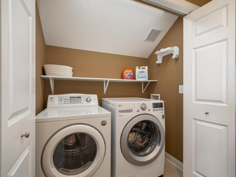 1385 Eustis Street Saint Paul MN 55108