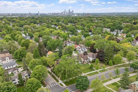 2214 Saint Anthony Parkway Minneapolis MN 55418