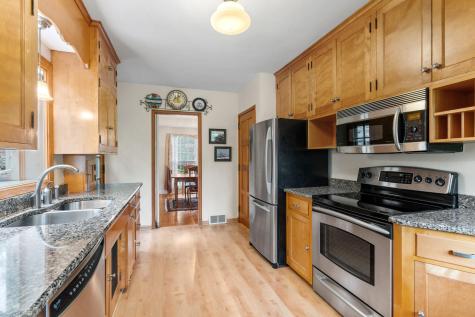 2214 Saint Anthony Parkway Minneapolis MN 55418