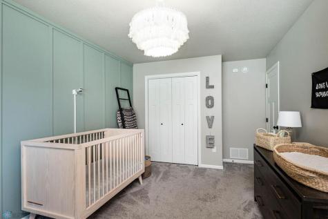 5828 58th Avenue S Fargo ND 58104