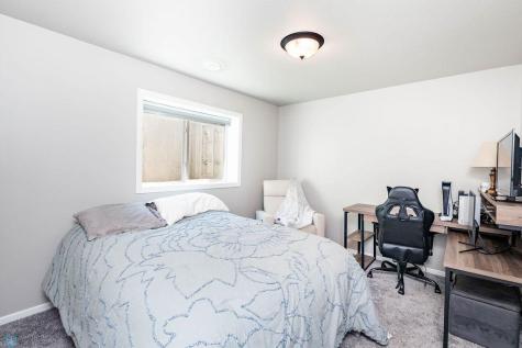 5828 58th Avenue S Fargo ND 58104