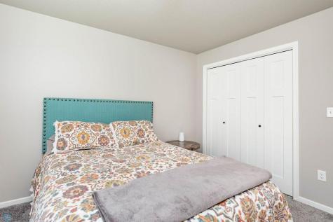 5828 58th Avenue S Fargo ND 58104