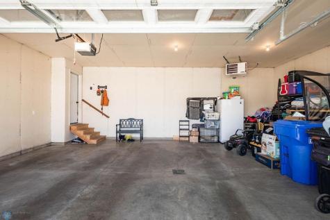 5828 58th Avenue S Fargo ND 58104