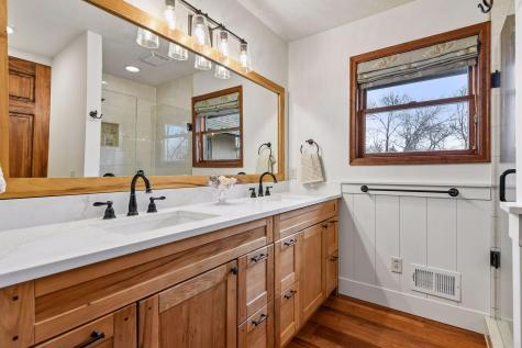 126 Courtland Street Excelsior MN 55331