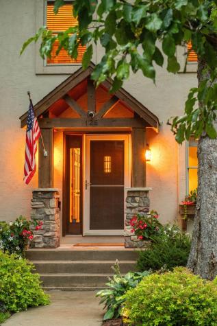 126 Courtland Street Excelsior MN 55331