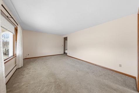 107 21st Avenue NW Faribault MN 55021