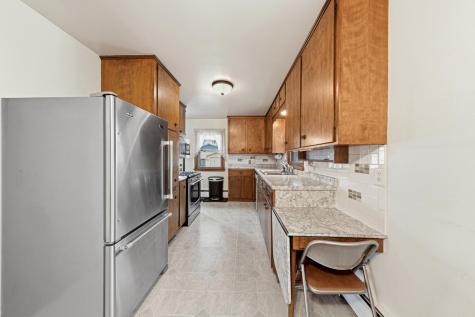 107 21st Avenue NW Faribault MN 55021