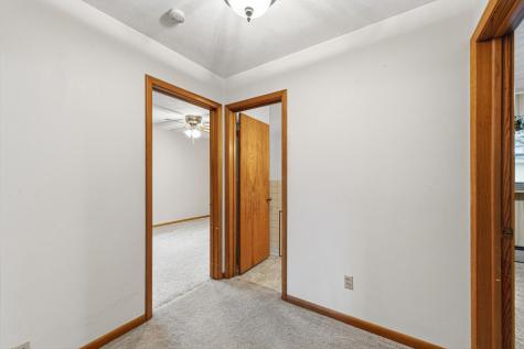 107 21st Avenue NW Faribault MN 55021