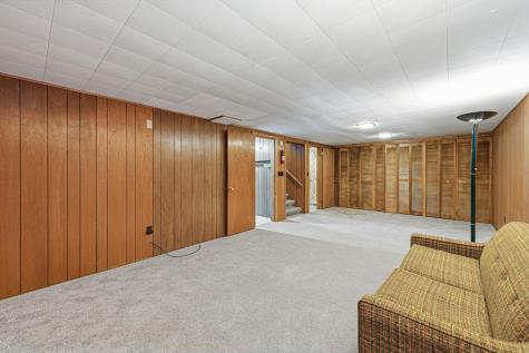 107 21st Avenue NW Faribault MN 55021