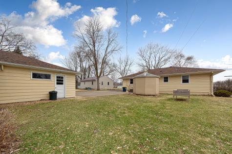 107 21st Avenue NW Faribault MN 55021