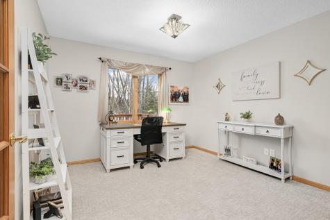 5812 Forestview Lane N Plymouth MN 55442