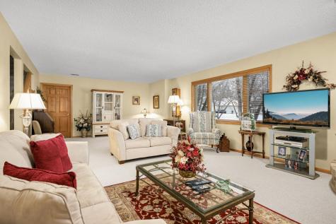 5812 Forestview Lane N Plymouth MN 55442