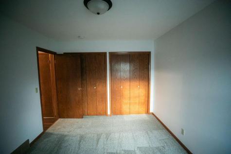 581 Pleasant Street Dassel MN 55325