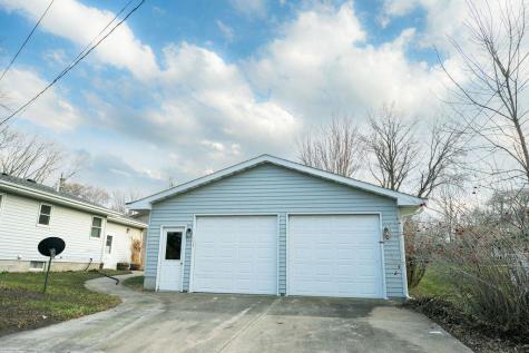 581 Pleasant Street Dassel MN 55325