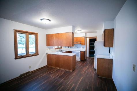 581 Pleasant Street Dassel MN 55325
