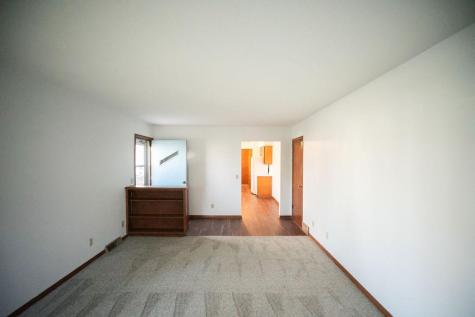 581 Pleasant Street Dassel MN 55325