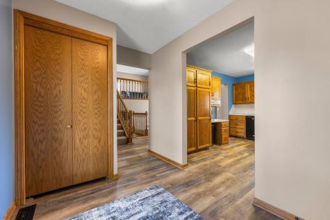 1286 Emerald Lane Shakopee MN 55379