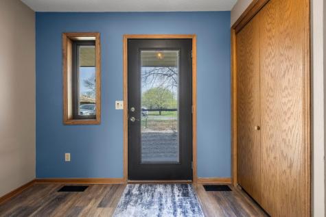 1286 Emerald Lane Shakopee MN 55379