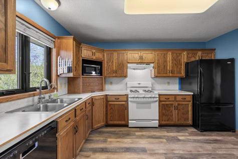 1286 Emerald Lane Shakopee MN 55379