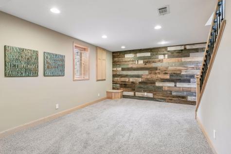 4635 Weston Lane N Plymouth MN 55446
