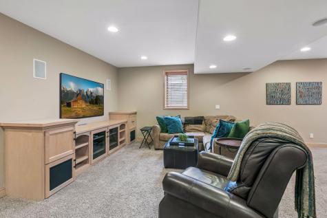 4635 Weston Lane N Plymouth MN 55446