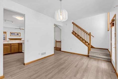 3706 Livingston Avenue Wayzata MN 55391
