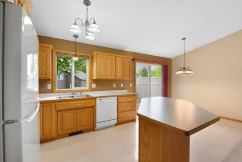646 7th Avenue S Sartell MN 56377