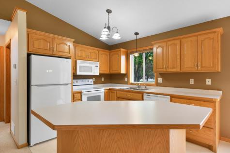 646 7th Avenue S Sartell MN 56377