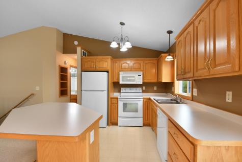646 7th Avenue S Sartell MN 56377