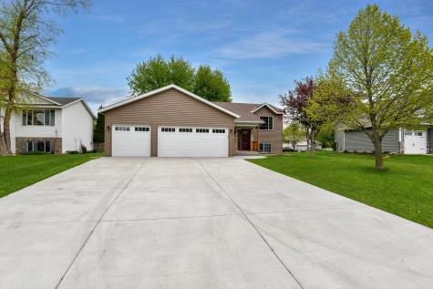 646 7th Avenue S Sartell MN 56377