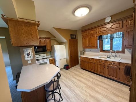 209 S Spring Avenue Springfield MN 56087