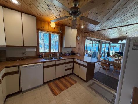 30658 Lake Eleven Drive Sandstone MN 55072