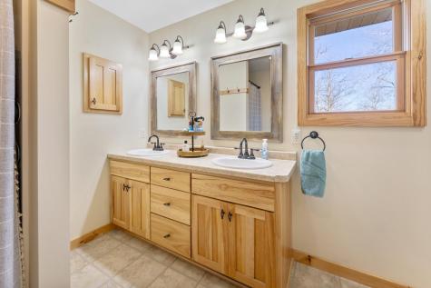 2828 W River Road Mora MN 55051