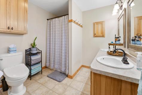 2828 W River Road Mora MN 55051