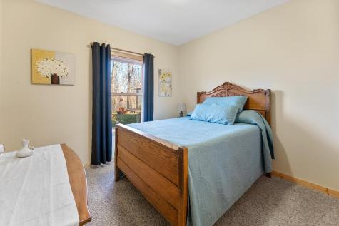 2828 W River Road Mora MN 55051