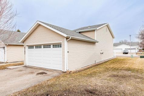 3163 17th Street S Fargo ND 58103