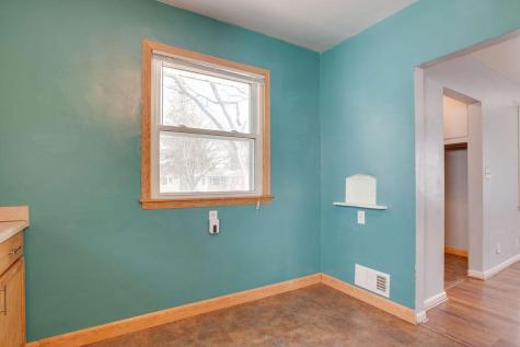 1105 11th Street S Moorhead MN 56560