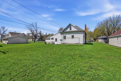 302 Division Street Gaylord MN 55334