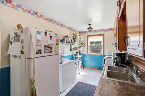 302 Division Street Gaylord MN 55334