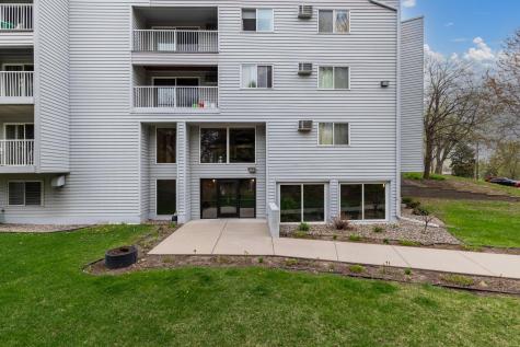 175 County Road B2 E Little Canada MN 55117